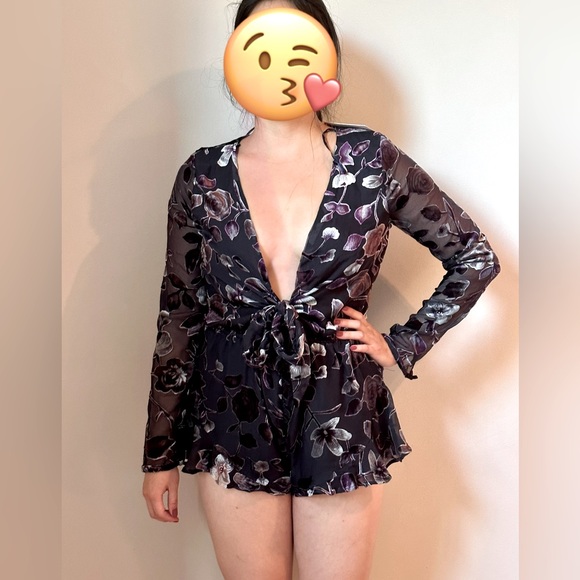 Floral Purple & Black Romper 💜 - Picture 1 of 5